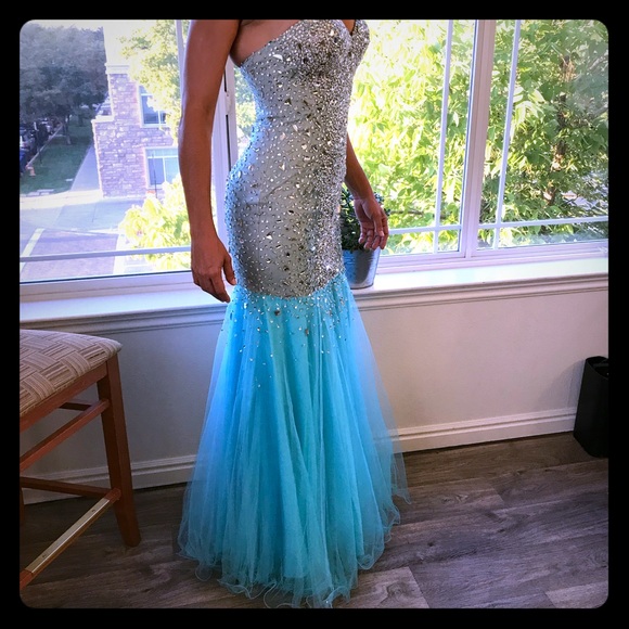 Royal Queen Dresses & Skirts - NEW! Prom quinceanera formal party starpless dress